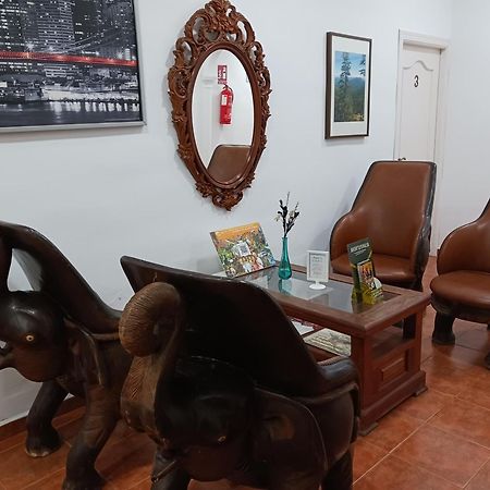Hotel Manantiales Торремолинос Экстерьер фото