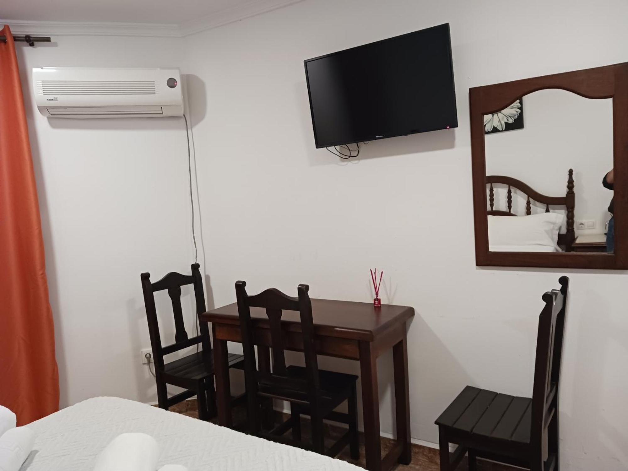 Hotel Manantiales Торремолинос Экстерьер фото